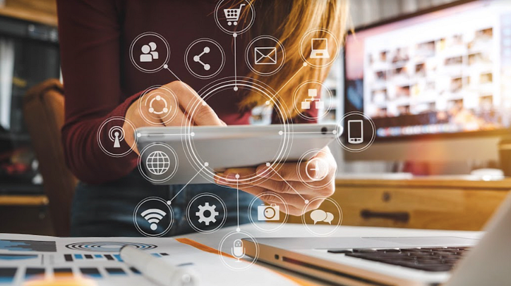Tecnología sin fronteras. ¿Es posible la equidad digital?