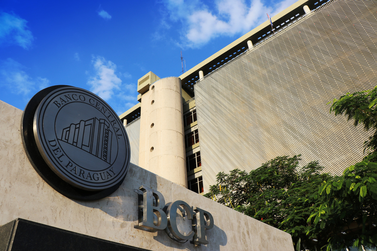 BCP busca que el mercado “no esté fragmentado por actores dominantes”, afirman