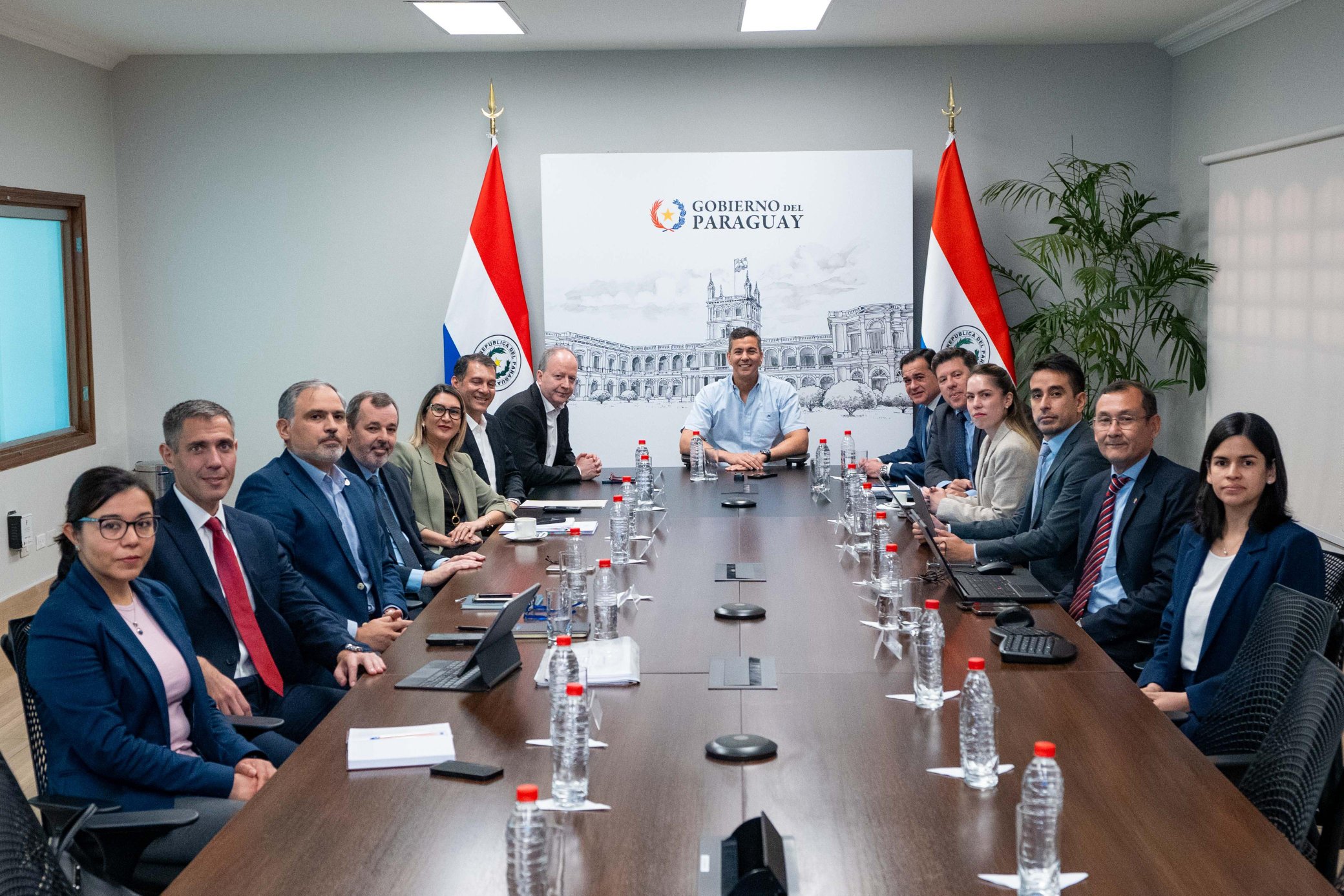 Ministro de Economía prevé que el PIB de Paraguay crezca cerca del 5 % en 2025