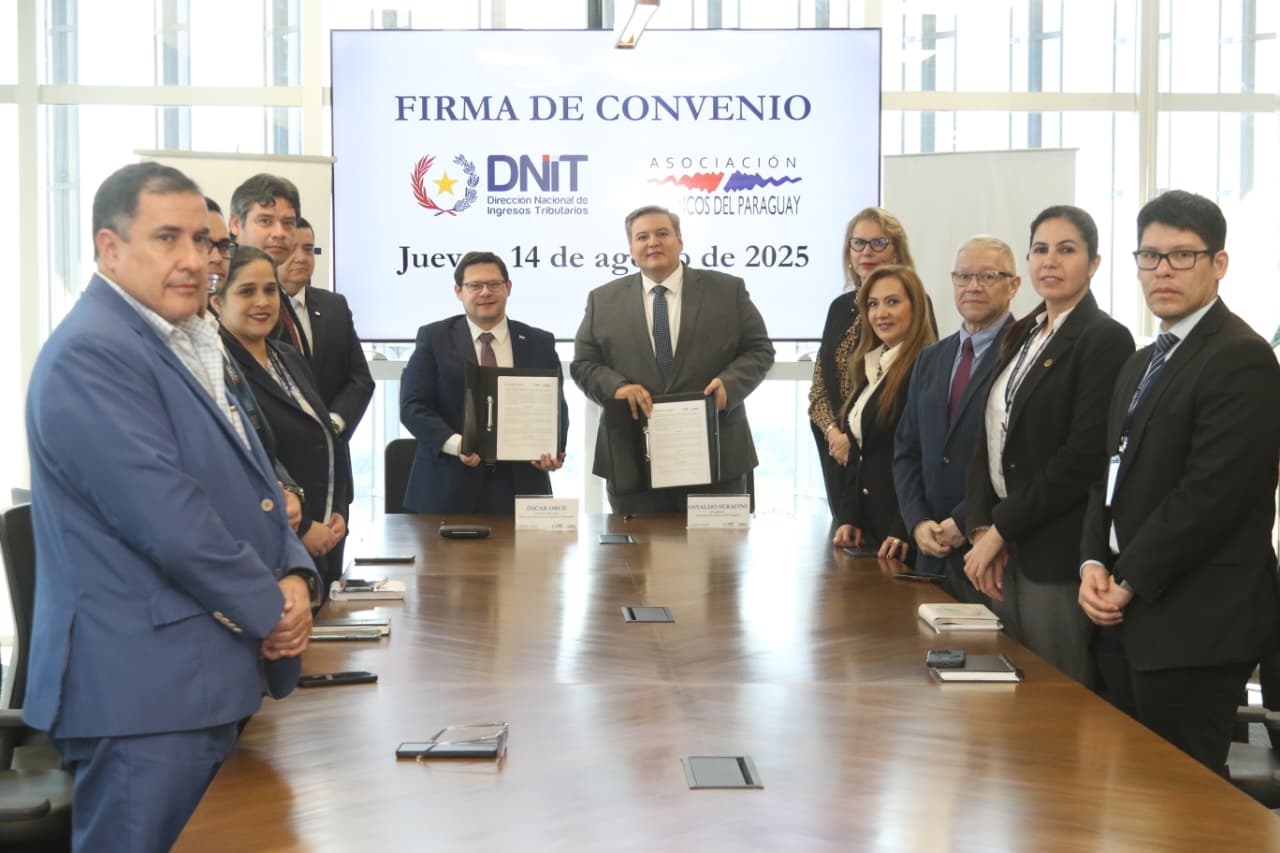 DNIT y ASOBAN sellan alianza para reforzar control tributario y aduanero