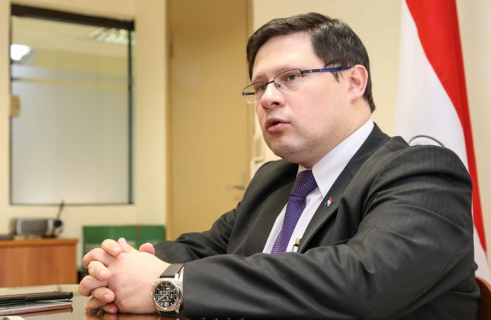Director de la DNIT pone paño frío a preocupación de contadores en paquete de leyes