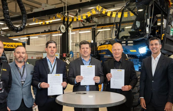 Firman acuerdos con Finlandia para impulsar la industria forestal
