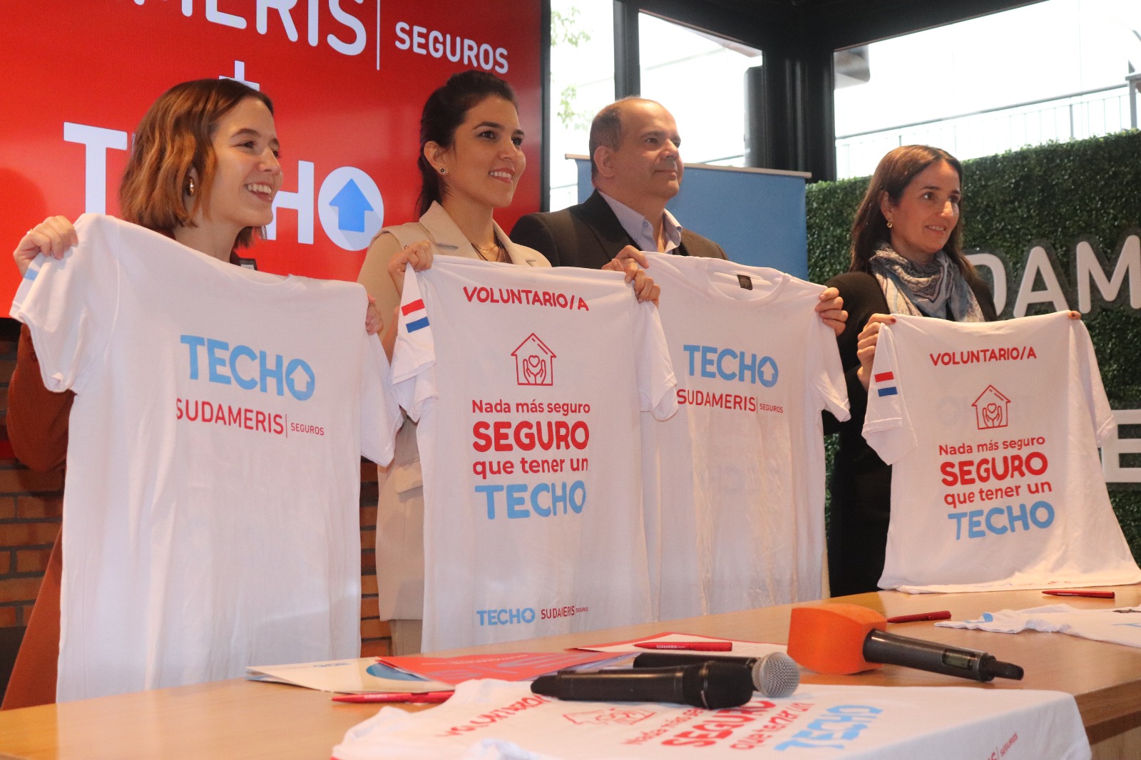 Sudameris Seguros y TECHO Paraguay firman alianza para proteger a voluntarios