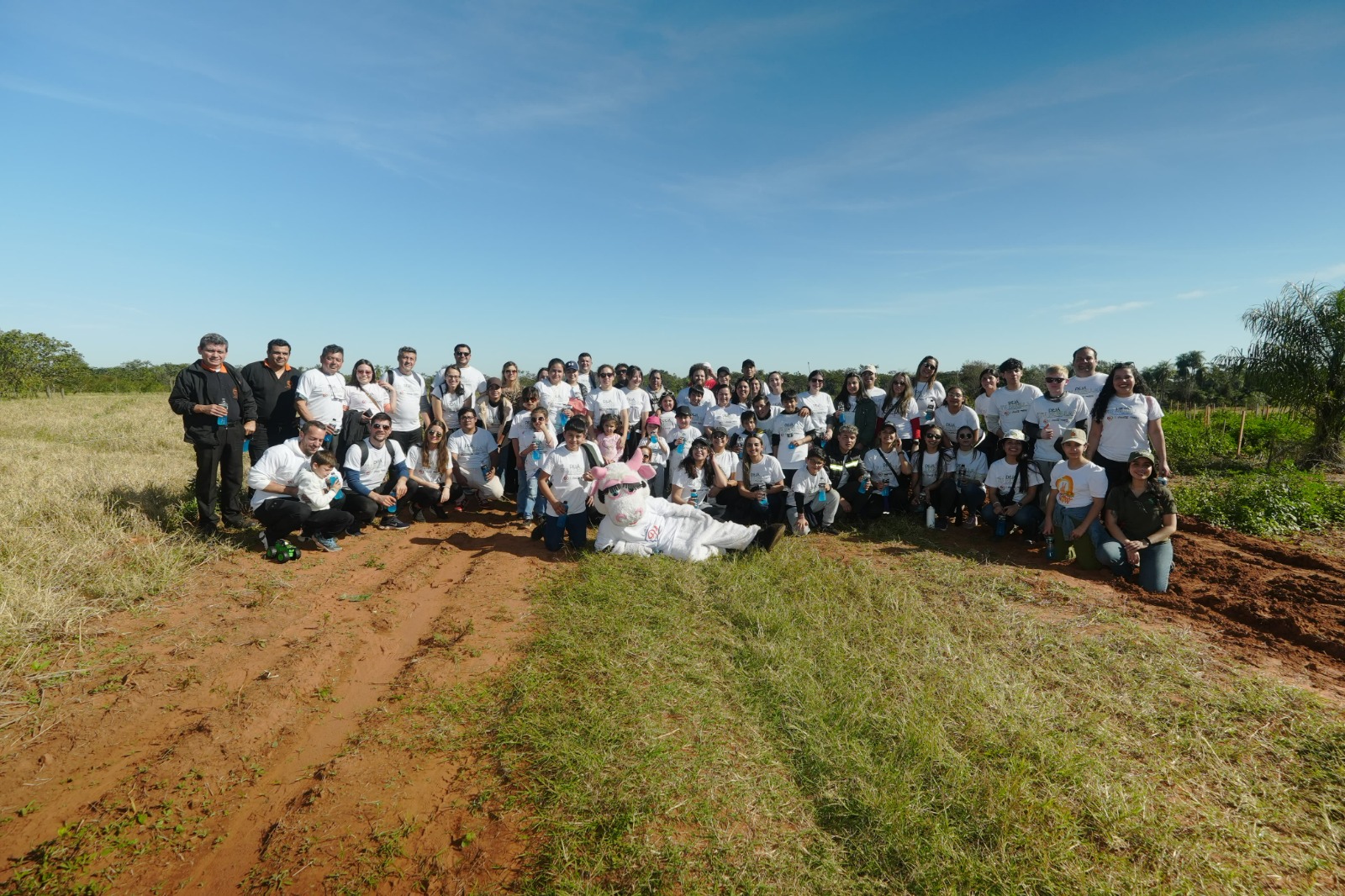 Dejá tu huella: Coca-Cola Paresa y A Todo Pulmón plantan 5.000 árboles por un Paraguay más verde