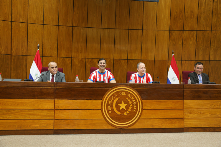 Comisión Bicameral inicia análisis del presupuesto del 2026